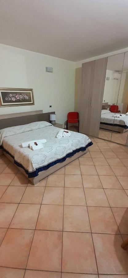 La Via Del Mare Hotell Oristano Eksteriør bilde