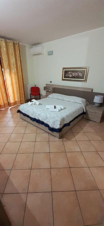 La Via Del Mare Hotell Oristano Eksteriør bilde